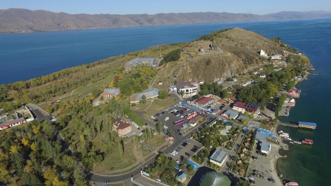 Hotel Ashot Erkat Sevan Luaran gambar